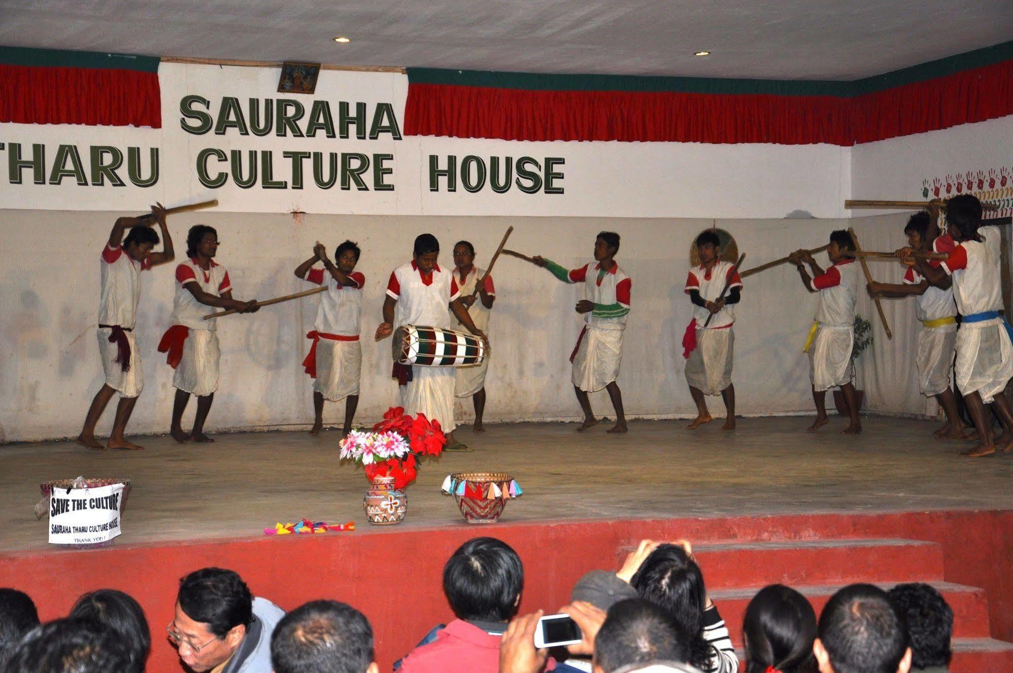 Chitwan Safari Camp & Lodge Sauraha Zewnętrze zdjęcie